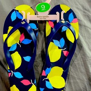 NWT Kate Spade adorable size 9 flip flops